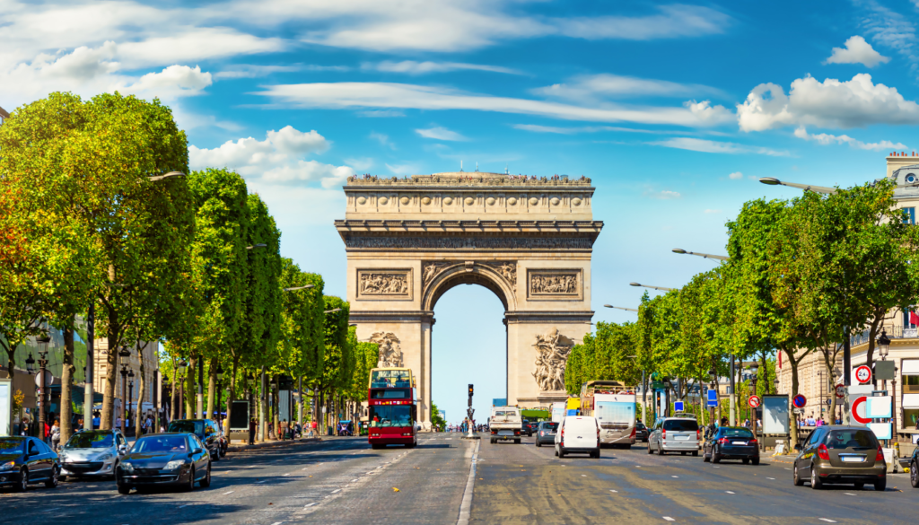 Arc de Triomphe_ A Monumental Triumph