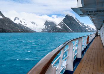 Cruising to Antarctica_ Top Luxury & Adventure Trips