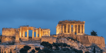 Discover Greece’s Iconic Landmarks & Attractions