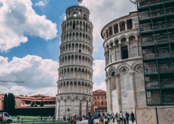 Discover Italy_ Your Ultimate Travel Guide