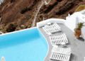 Discover-Santorinis-Top-Hotels-for-Your-Dream-Stay