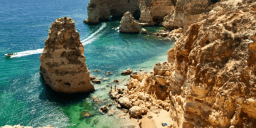 Discover the Top Beaches in the Algarve