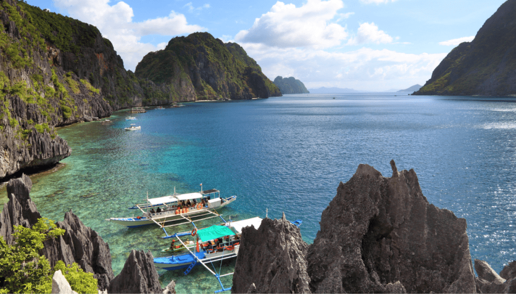 Experience Island Hopping Bliss in Philippines