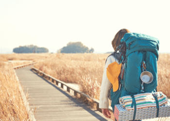 How to Travel Smart as a Backpacker