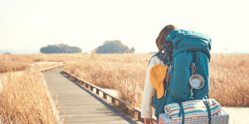 How to Travel Smart as a Backpacker