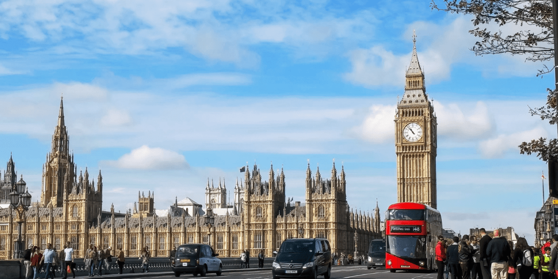 Plan Your UK Trip_ Essential Travel Guide
