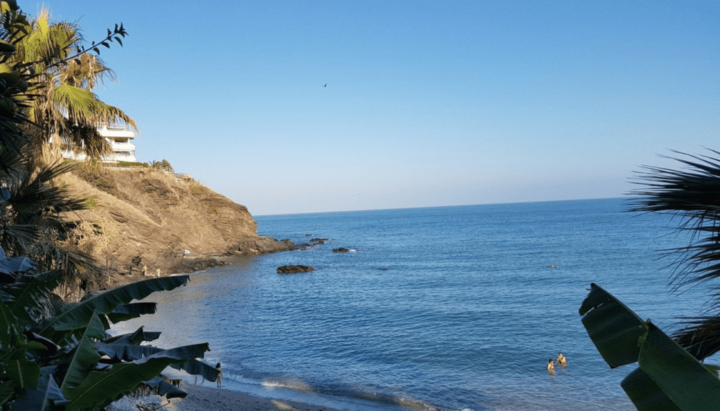 Playa las Viborillas – Hidden Tropical Paradise in Benalmadena