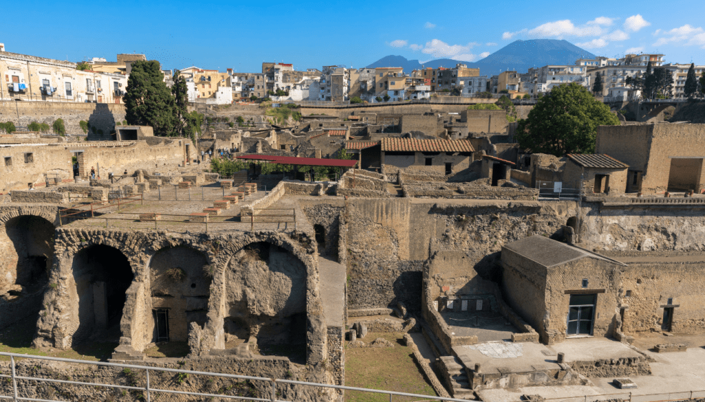 Pompeii and Herculaneum_ Frozen in Time