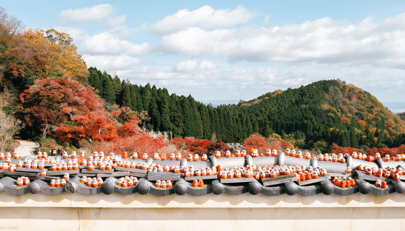 Scattered Daruma Dolls at Horin-ji