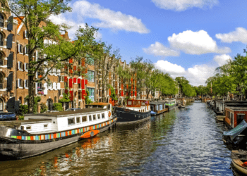 Stay Safe_ Traveler Tips for the Netherlands