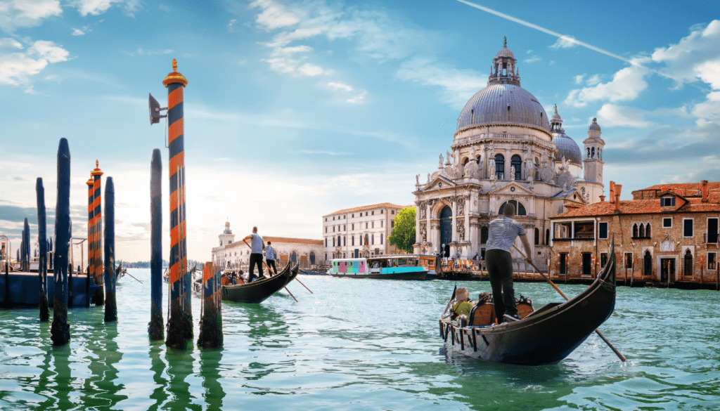 The Canals of Venice_ A Romantic Waterway Wonderland