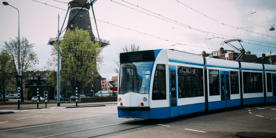 Traveling in the Netherlands_ Transportation Tips