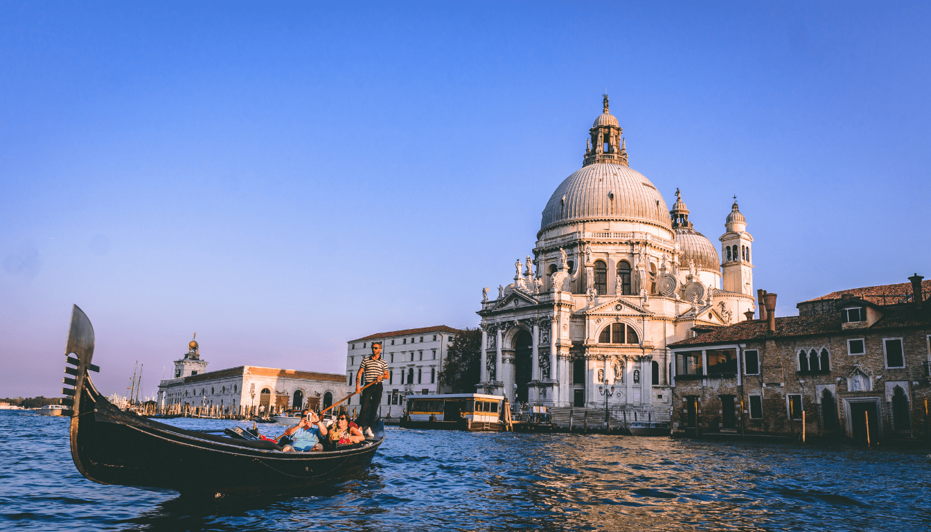 Shoulder Season_ The Best Time to Visit Italy on a Budget