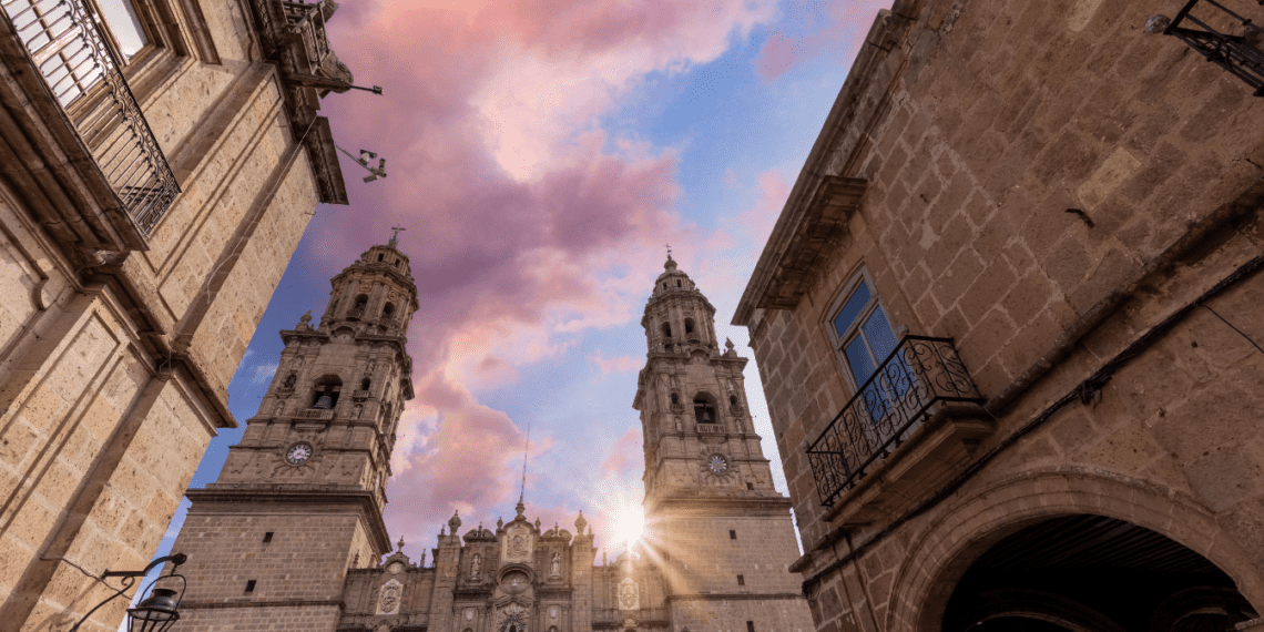 How to Find Hidden Gems in Popular Tourist Destinations