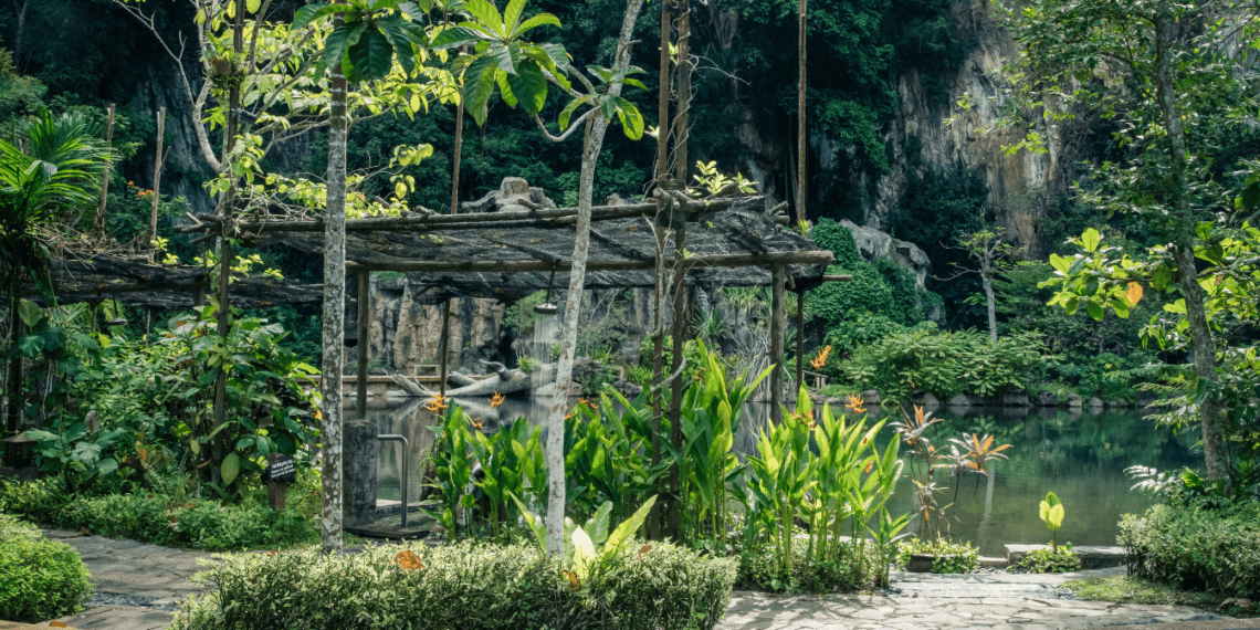 Luxury and Spa Retreats_ Indulge in the World’s Most Relaxing Destinations